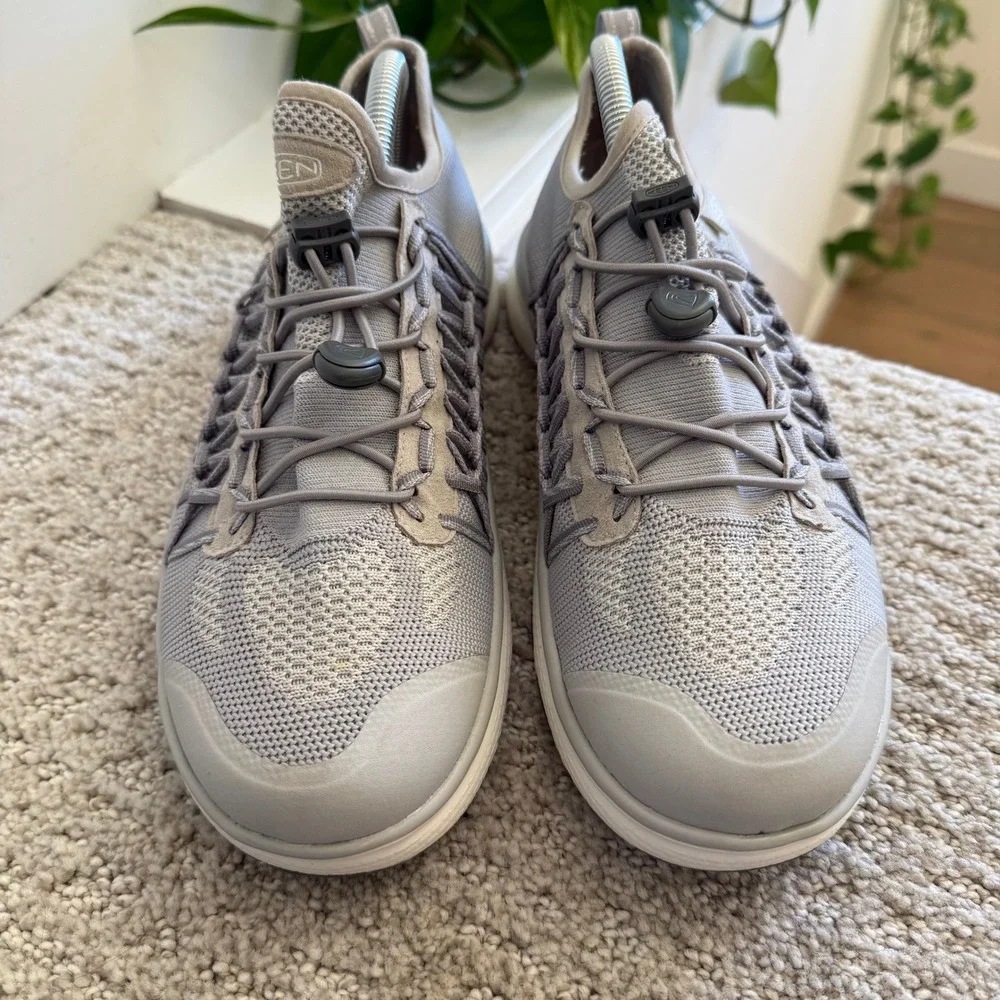 KEEN UNEEK EXO-W Women 10 Gray Knit Slip On Comfort SNEAKERS LIGHTWEIGHT COMFORT
